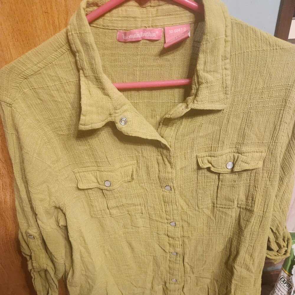 Women shirt
